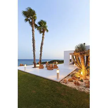 Seven * Lachania