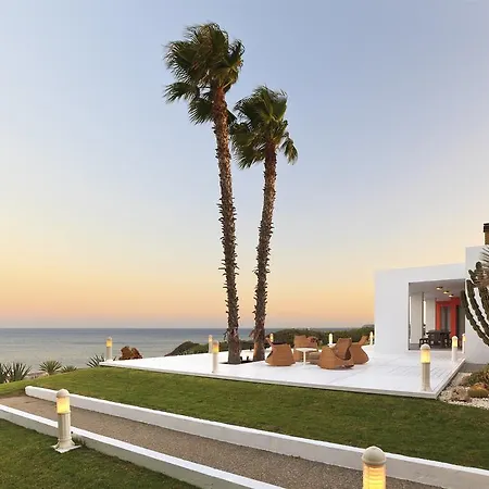 Seven Villa