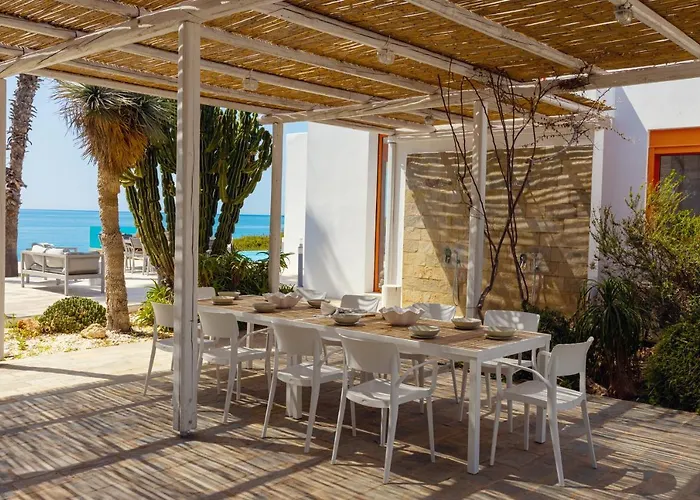 Villa Seven Lakhania