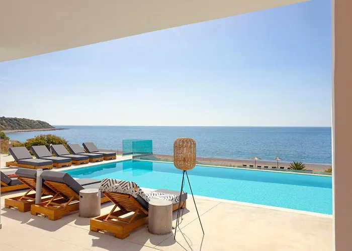 ヴィラ Seven ラクハニア