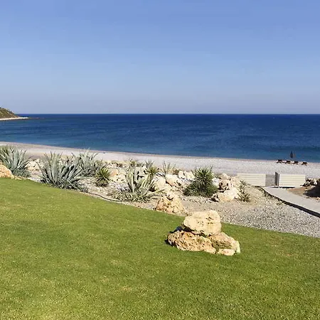 Villa Seven Lachaniá