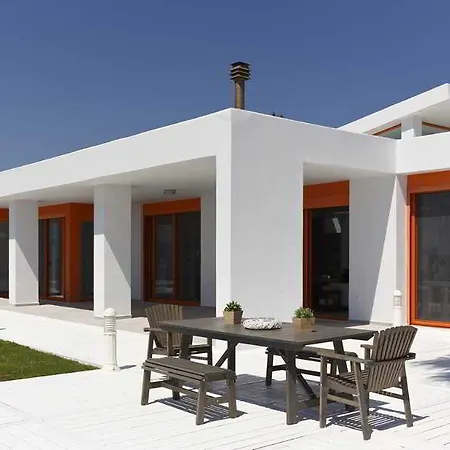 Villa Seven Lachaniá